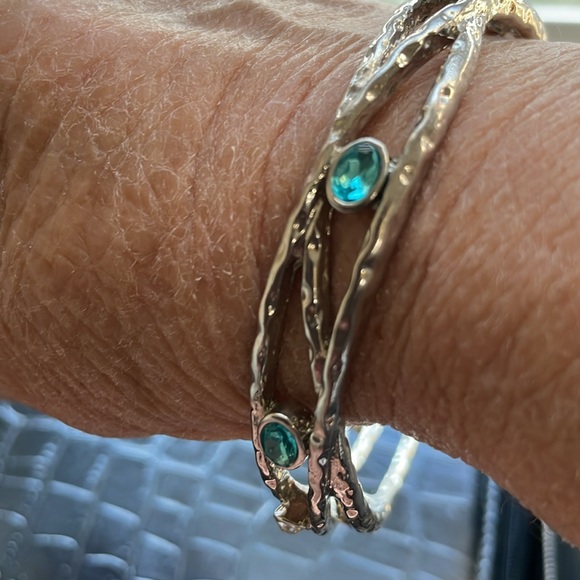 Silvertone Bangle with Blue and White Faux Gems 8” - Picture 3 of 4